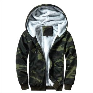Unisex Camo Winter Coat.